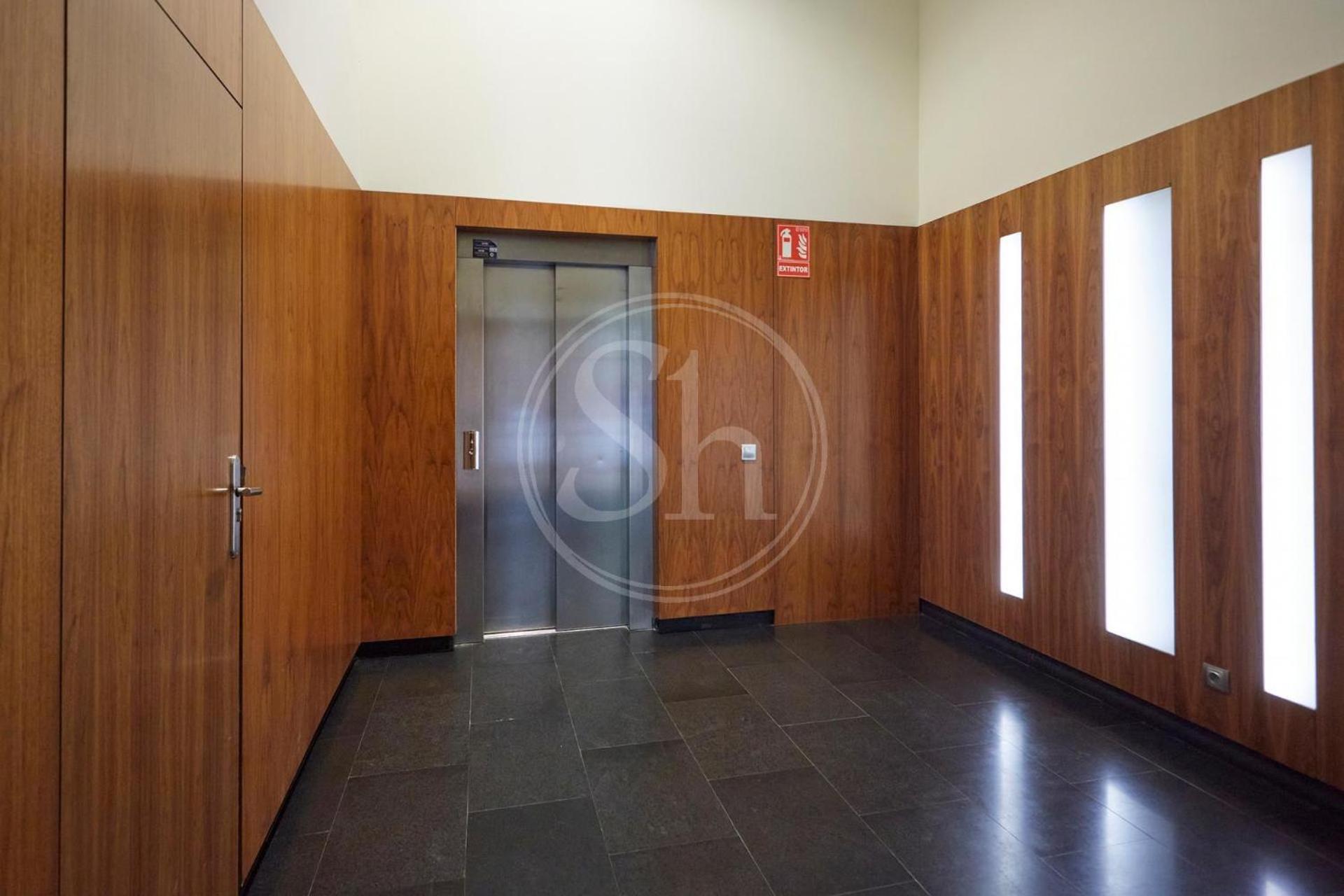 Apartamento Comodo En Diagonal Barcelona